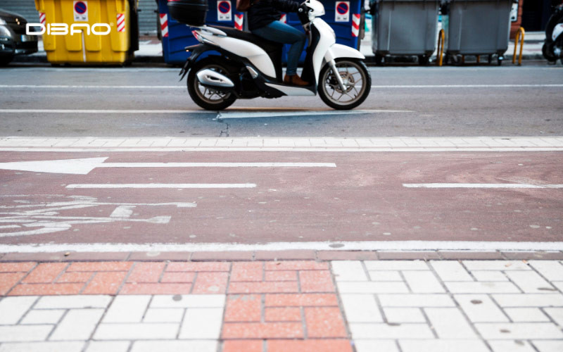 Giải đáp: Leo lề phạt bao nhiêu? Không phải ai cũng biết!